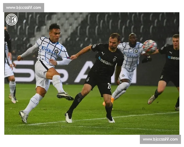 44 岁张耀坤逆袭夺冠:击败周海滨,师从贝尼特斯的国足新希望 44 岁张耀坤逆袭夺冠:击败周海滨,师从贝尼特斯的国足新希望