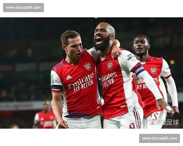 德比冲突焦点：维尼修斯嘲讽亚马尔 “只会回传”