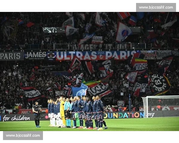 巴塞罗那与巴黎圣日耳曼欧冠巅峰对决引爆足坛焦点之战今夜谁主沉浮 巴塞罗那与巴黎圣日耳曼欧冠巅峰对决引爆足坛焦点之战今夜谁主沉浮