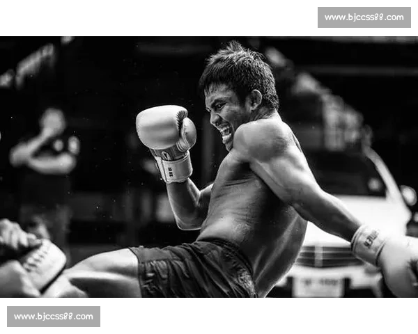 泰森对决播求世纪跨界巅峰之战力量与技术终极碰撞拳击与泰拳交锋 泰森对决播求世纪跨界巅峰之战力量与技术终极碰撞拳击与泰拳交锋