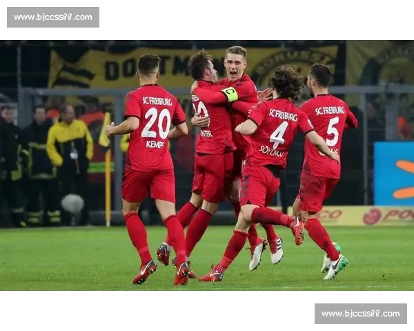 法兰克福主场迎战弗赖堡德甲争分之战看点十足双方状态与战术博弈焦点 法兰克福主场迎战弗赖堡德甲争分之战看点十足双方状态与战术博弈焦点