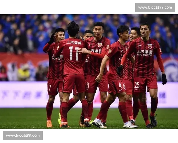 恒大对决上港亚冠焦点战直播前瞻与看点全解析全景报道深度解读 恒大对决上港亚冠焦点战直播前瞻与看点全解析全景报道深度解读