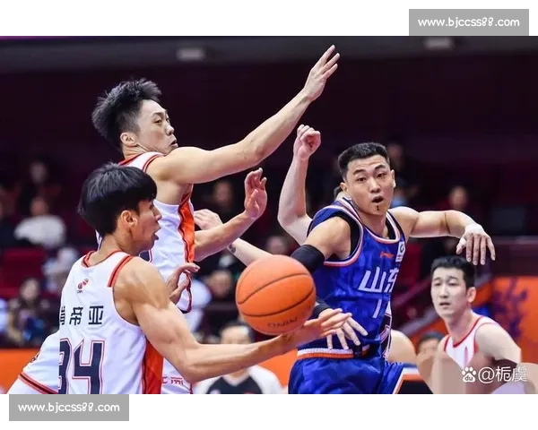 男篮迎战沙特关键对决考验攻防实力与临场应变能力全力冲击胜利前景